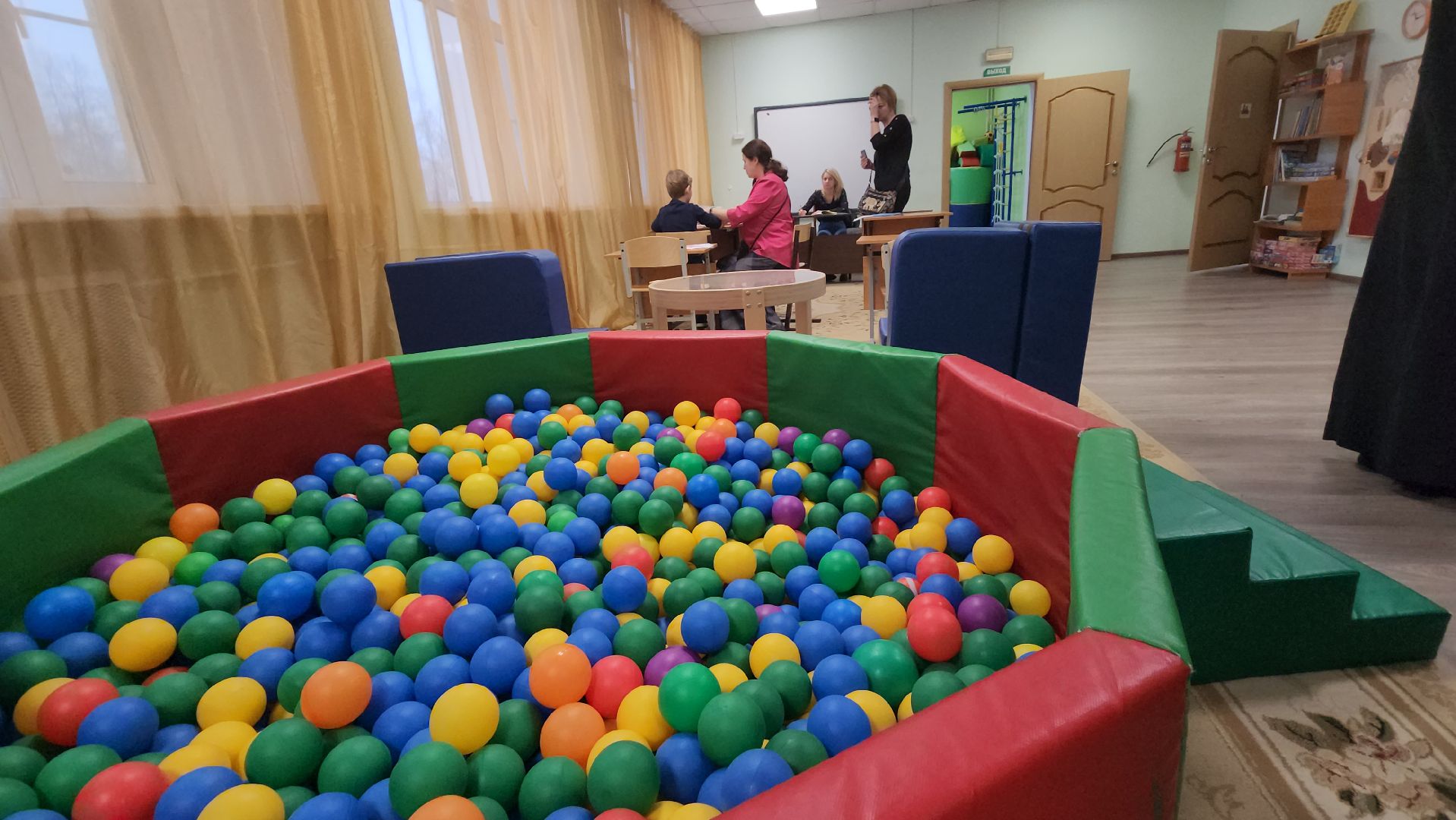 серпухов, семейный центр, подольская епархия, круглый стол, школа приемных родителей,