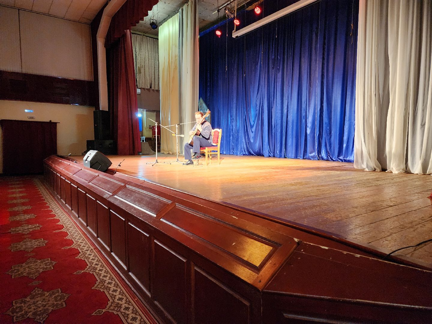 концерт классической музыки, гитара,