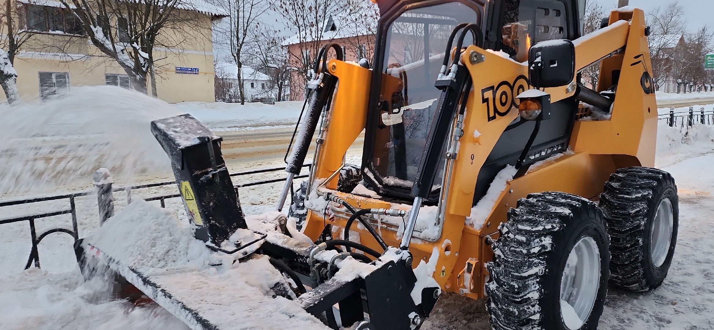 электросталь, мой город, благоустройство, уборка дворов, уборка дорог, уборка общественных территорий, уборка снега с крыш, уборка улиц, жкх,