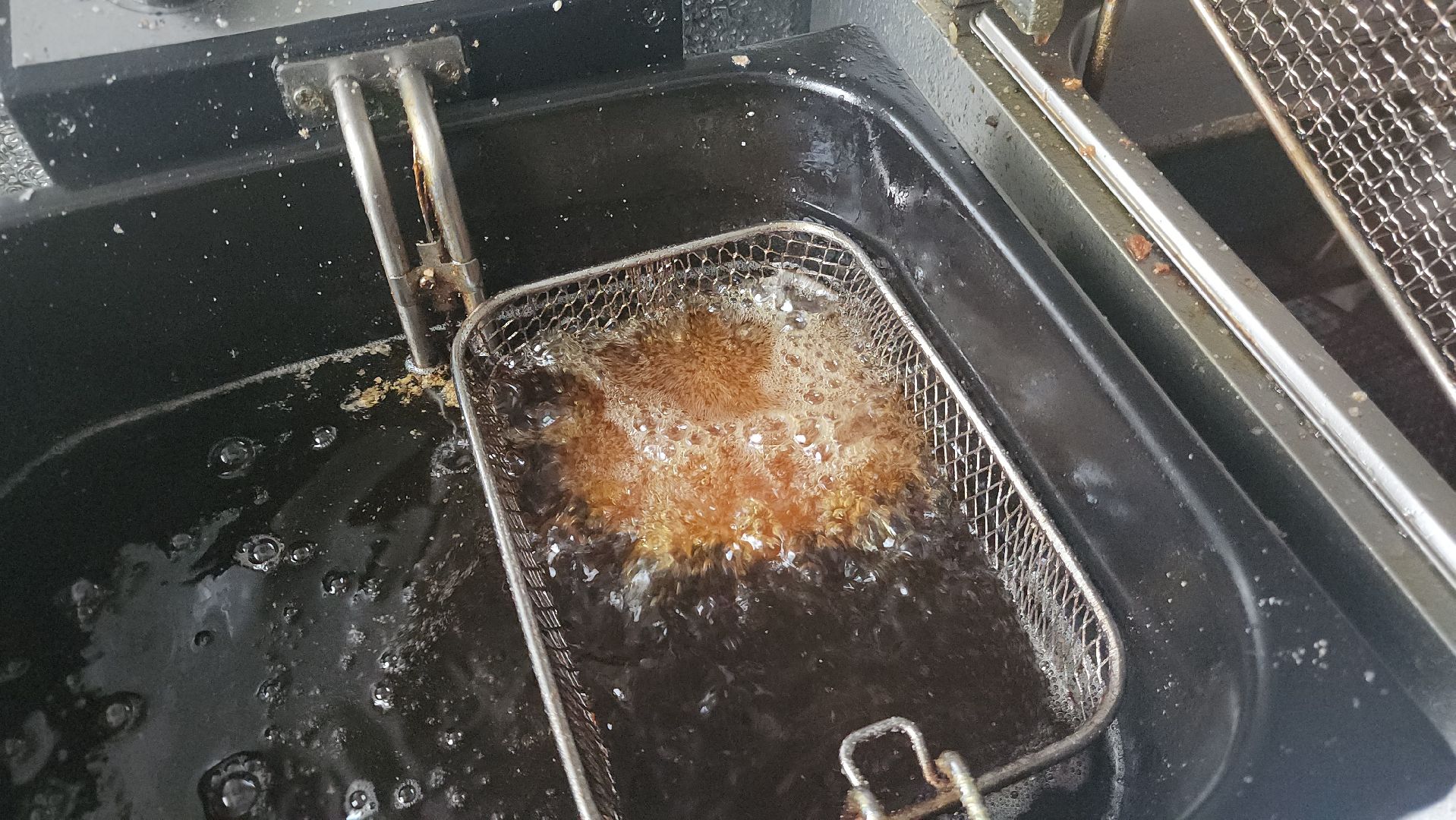 шатура, ешь в подмосковье, бургер с ананасом, жареный ананас, бургеры, пицца, программа губернатора,