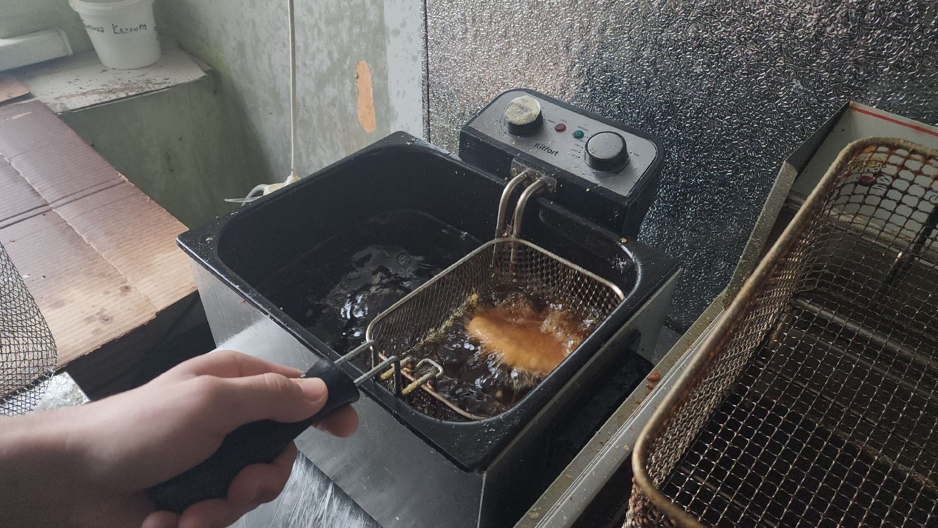 шатура, ешь в подмосковье, бургер с ананасом, жареный ананас, бургеры, пицца, программа губернатора,