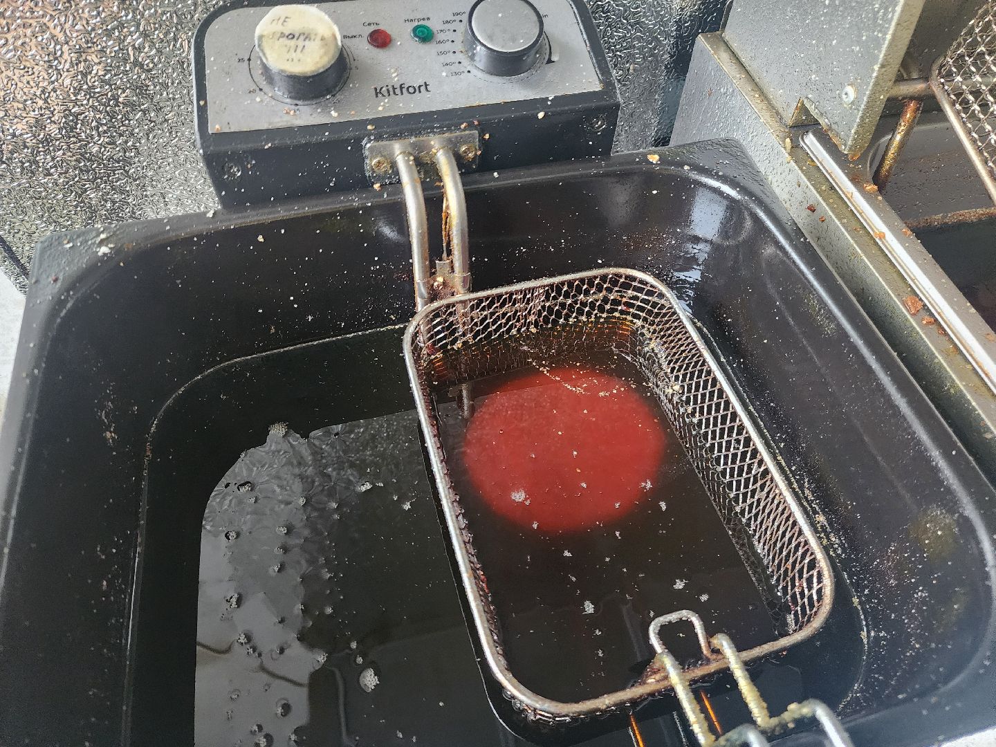 шатура, ешь в подмосковье, бургер с ананасом, жареный ананас, бургеры, пицца, программа губернатора,