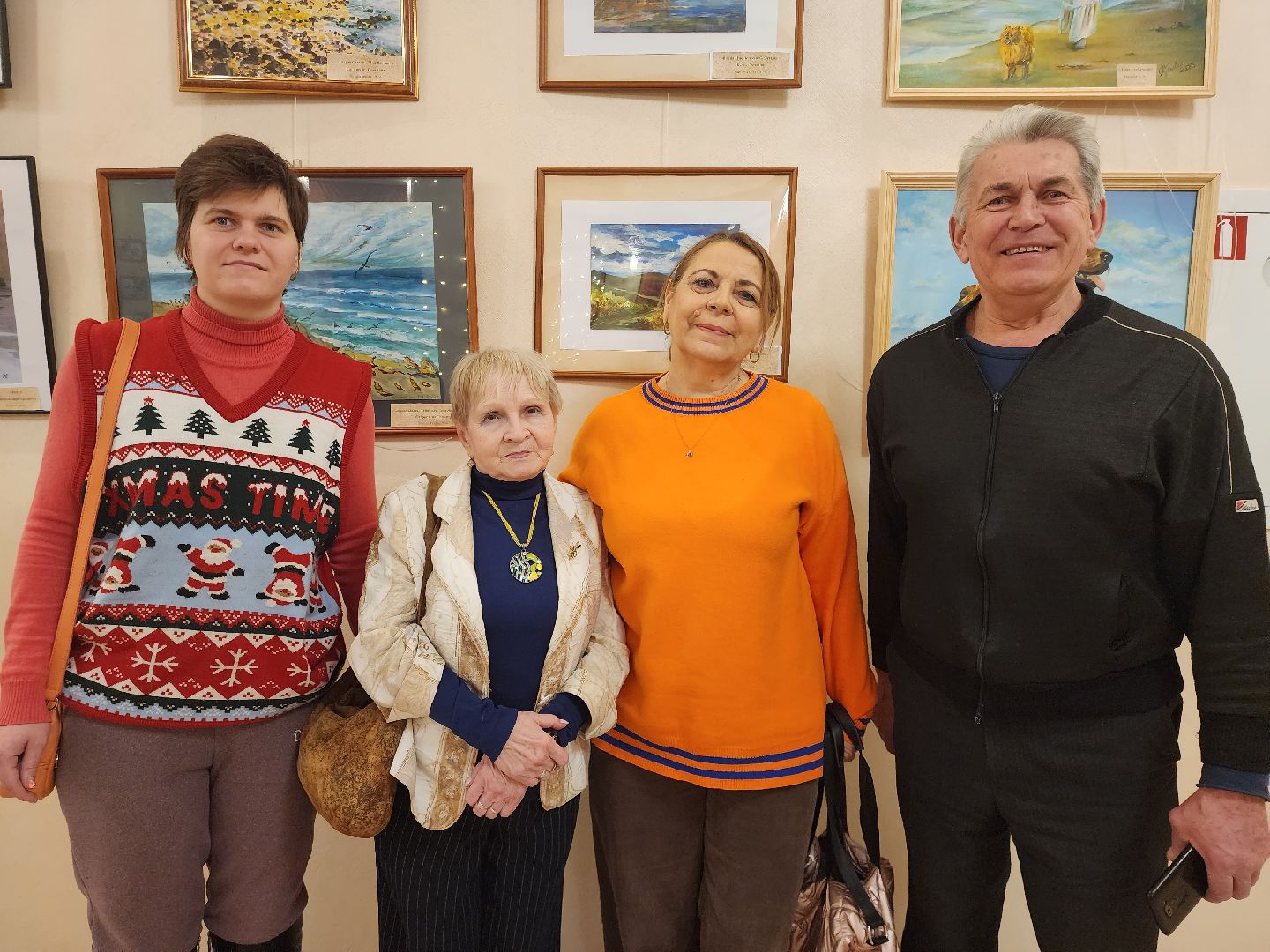 Звенигород, культура подмосковья,Выставка живописи и графики,