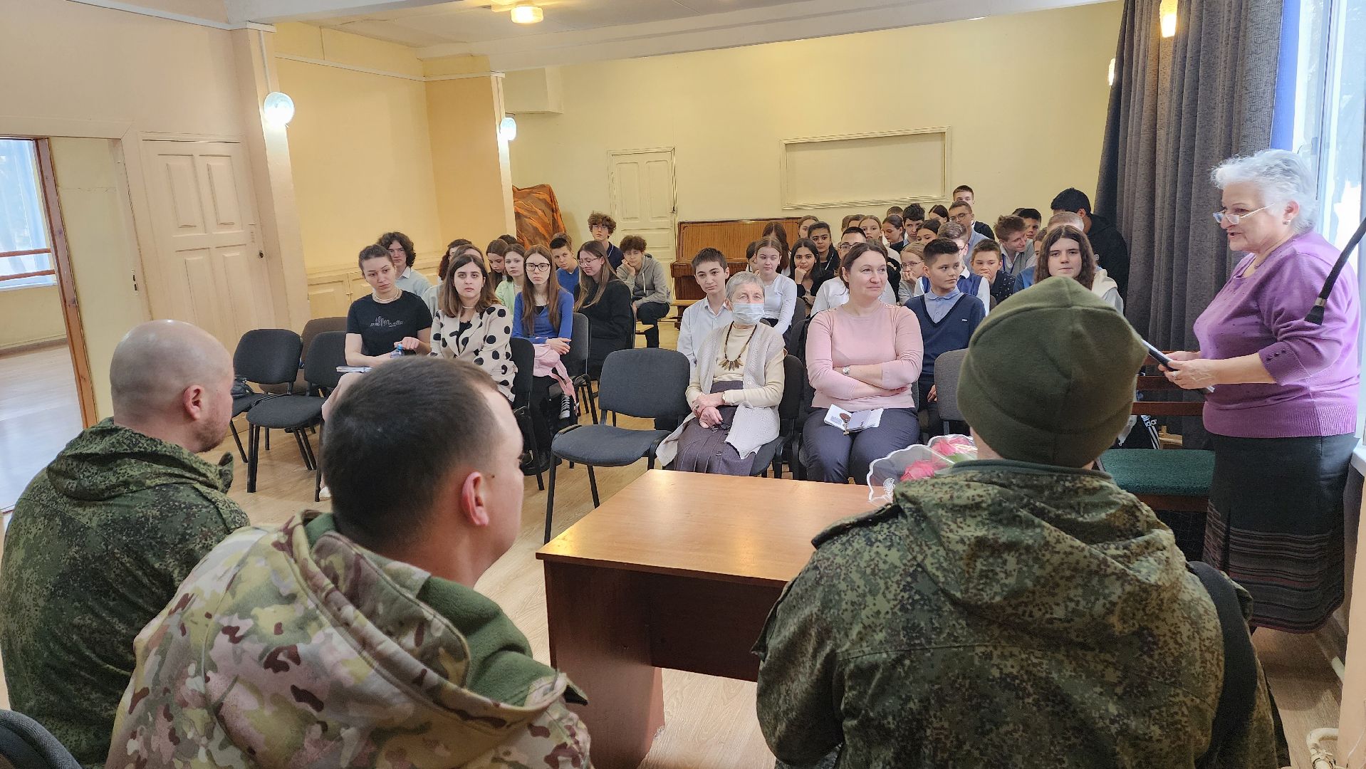 Подмосковье, Городской округ Пушкинский, Ивантеевка, СВО, отпуск, Образование,