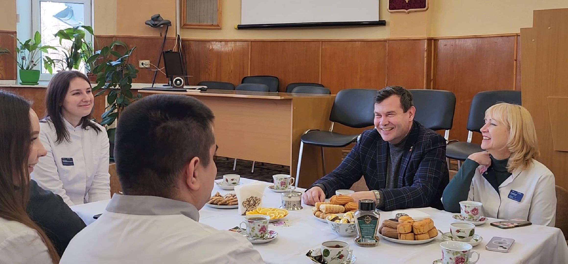 Коломна, медицина, молодые врачи, молодые специалисты, меры поддержки,