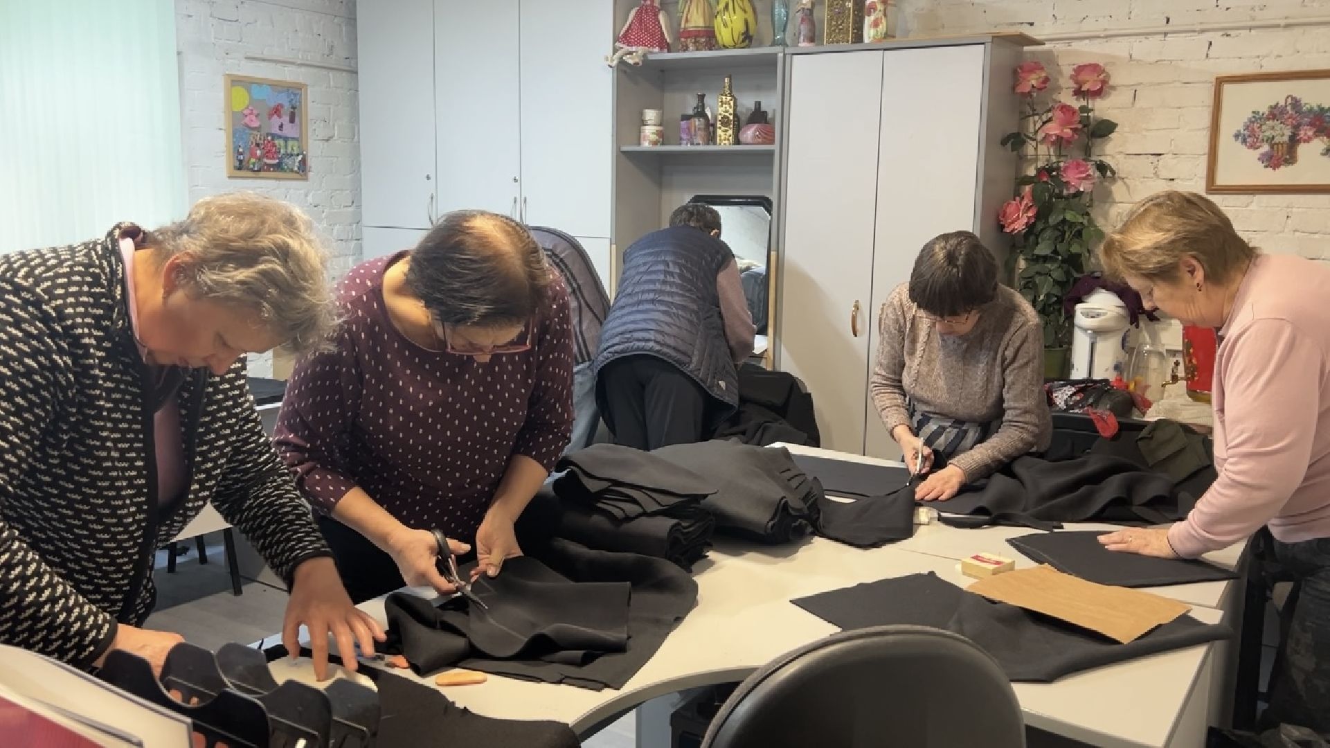 химки, пенсионеры, сво, помощь бойцам сво, гуманитарная помощь,