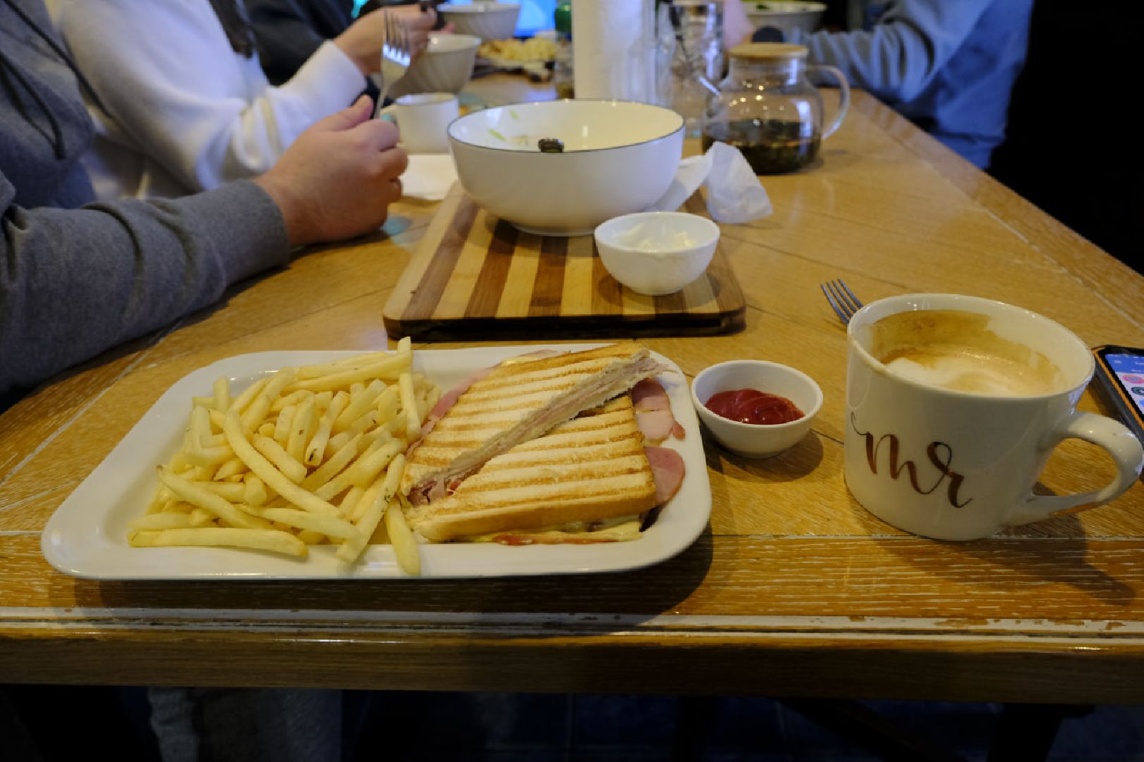 пущино, еда, ресторан, зима в подмосковье, бургер,