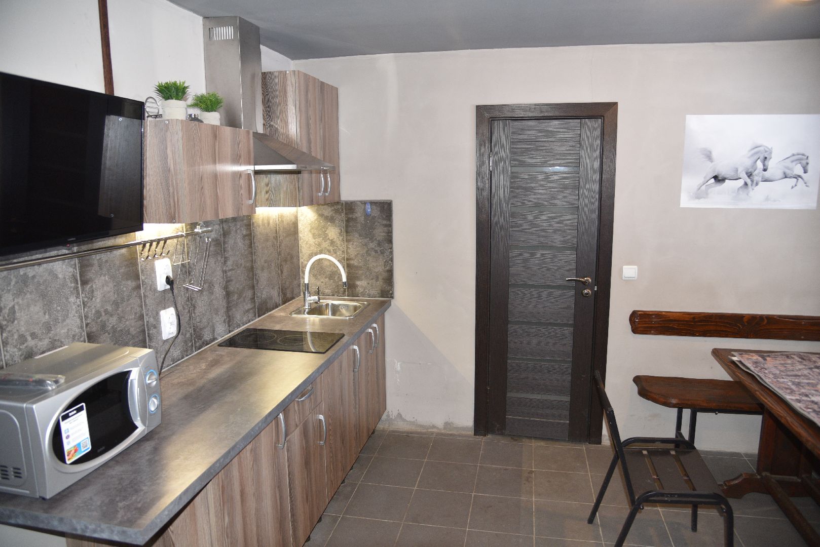 лотошино, гостиница, рабочие,