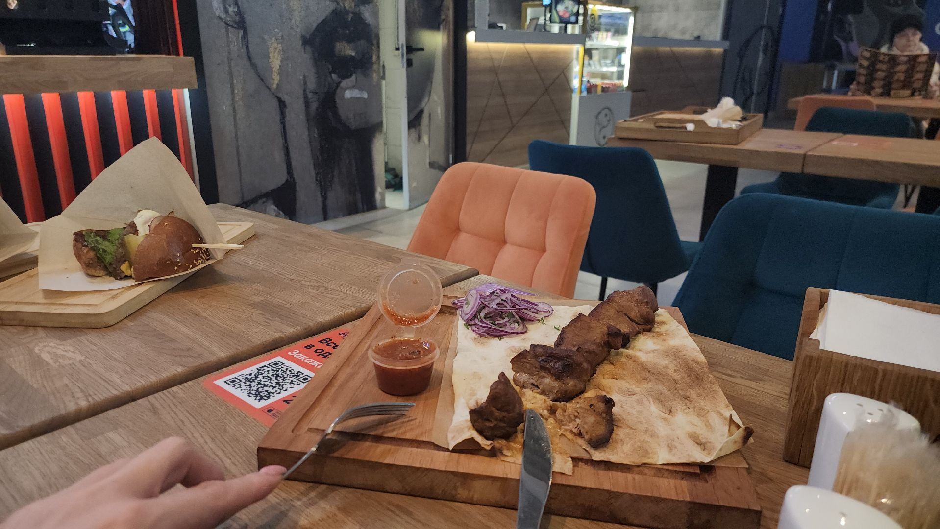 подольск, фудхолл, кузнечики,