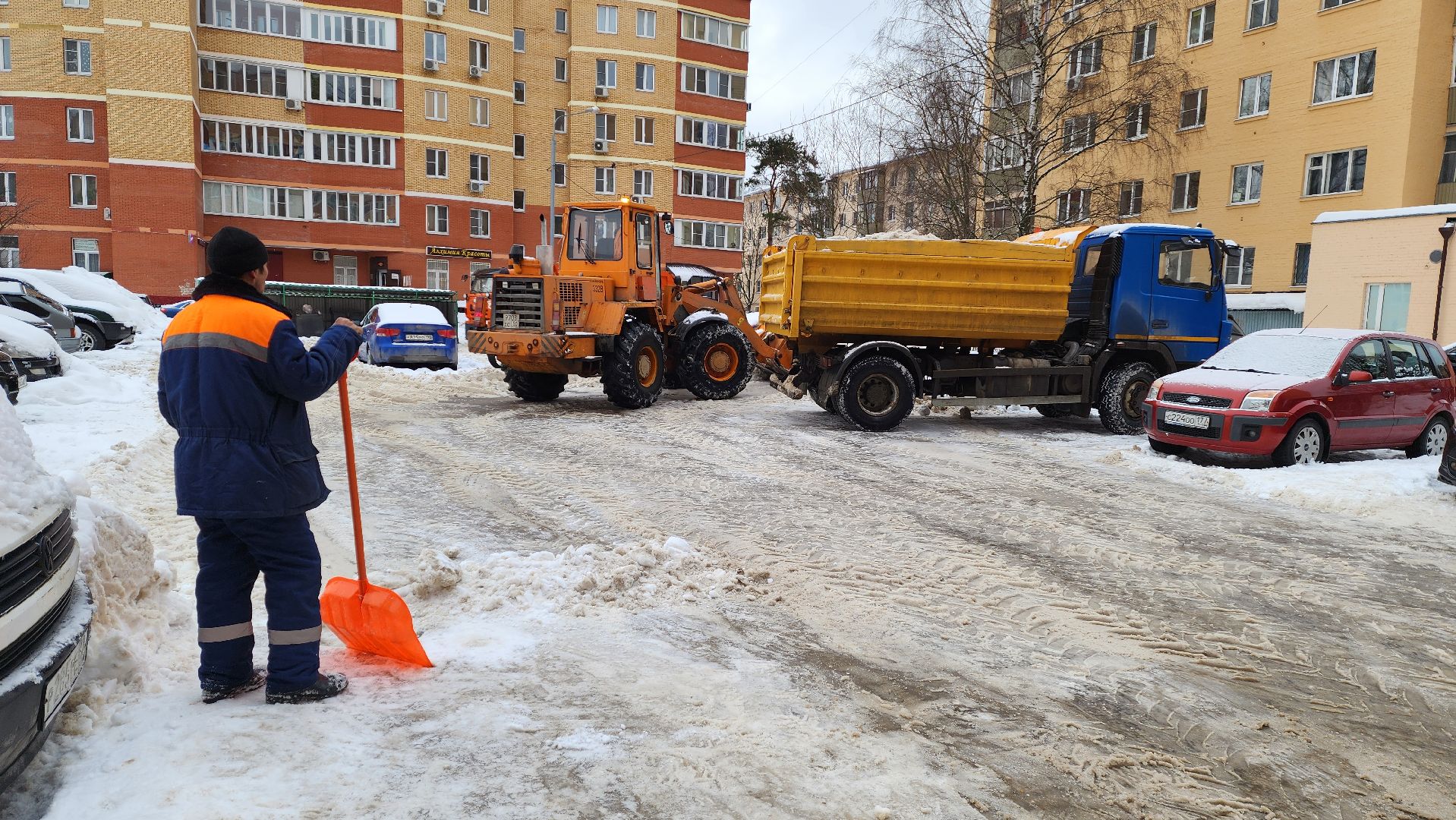 Подмосковье, Городской округ Пушкинский, Ивантеевка, снег, ЖКХ, городское хозяйство ивантеевка, уборка дворов,