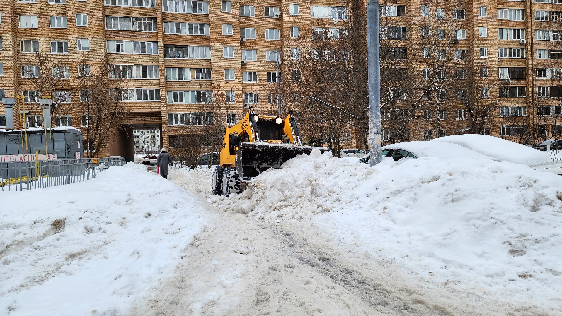 Подмосковье, Городской округ Пушкинский, Ивантеевка, снег, ЖКХ, городское хозяйство ивантеевка, уборка дворов,