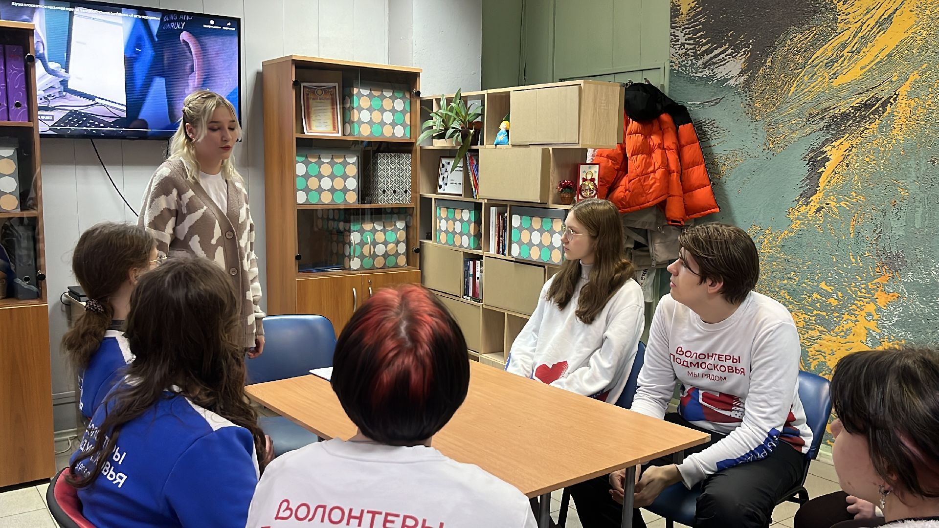 волонтерский центр, волонтеры, терроризм, терроризму нет, беседа,