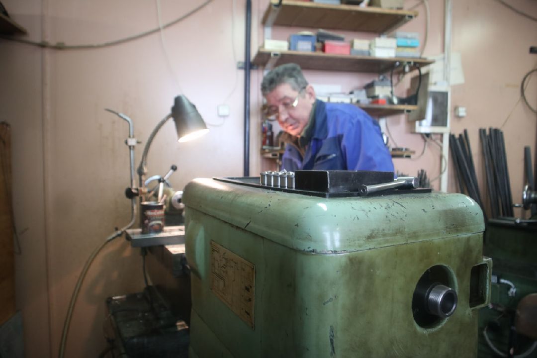 Пущино, биология, производство,