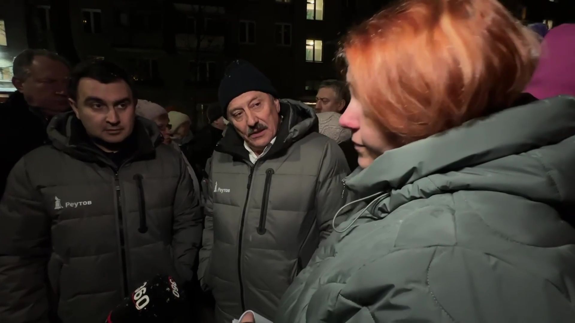 Реутов, выездная администрация, ответ, вопрос, глава горда, парковки, дорожные зеркала,