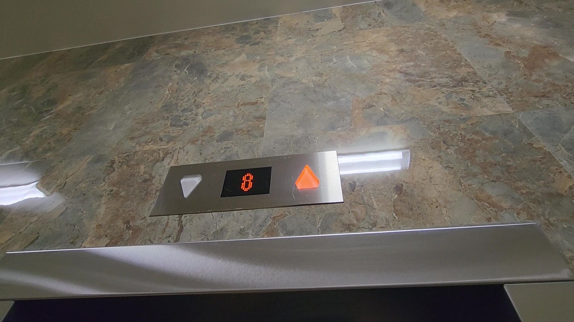 Реутов, ЖКХ, ремонт подъезда, плитка на стенах, жители выбирают,