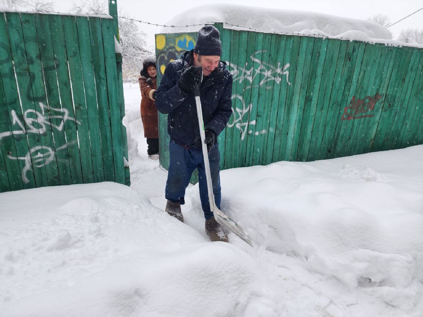 Солнечногорск, Уборка снега, Снегопад, Жители, Лопаты,