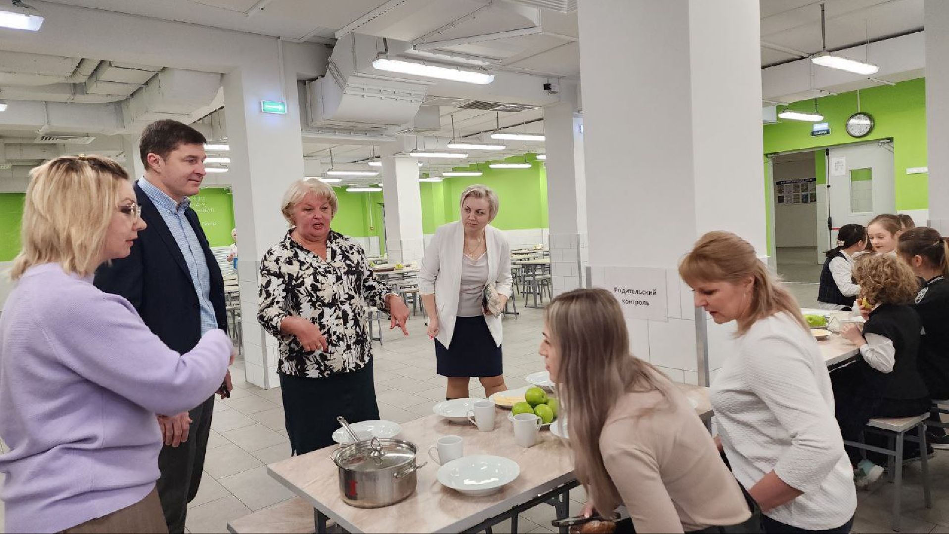 люберцы, глава городского округа люберцы владимир волков, школьное питание,