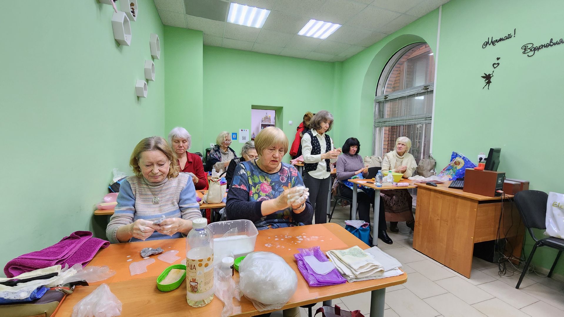 активное долголети, долголеты, мастер-класс, валяние шерсти, протвино,