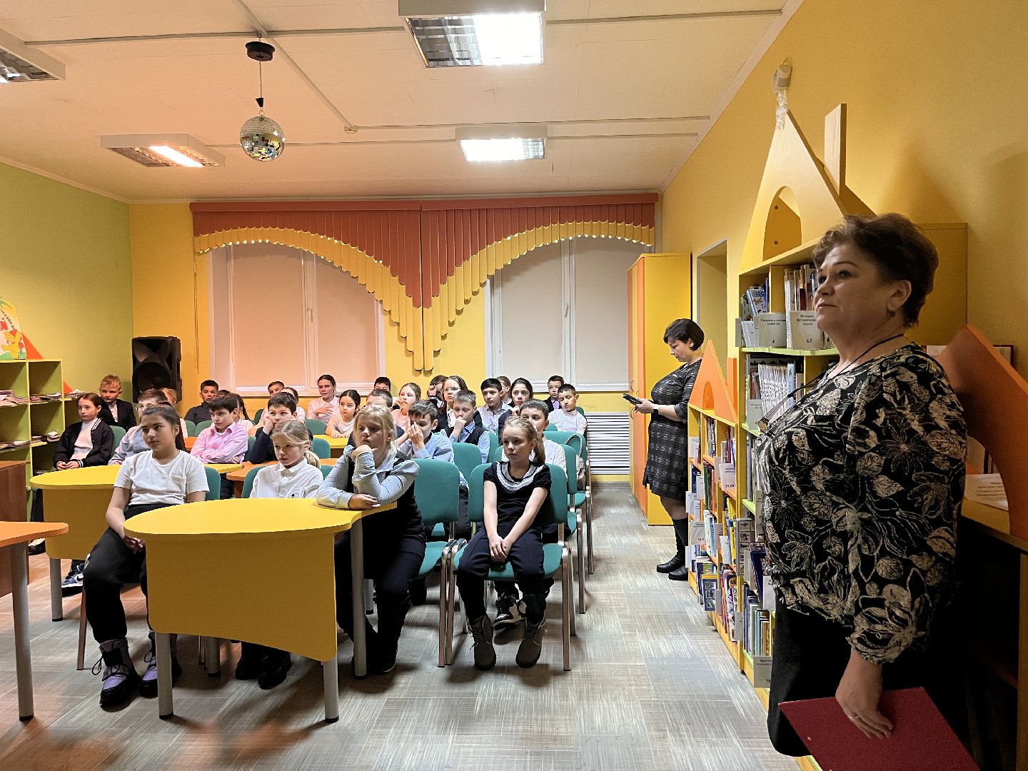 шаховская, библиотека, ученики,