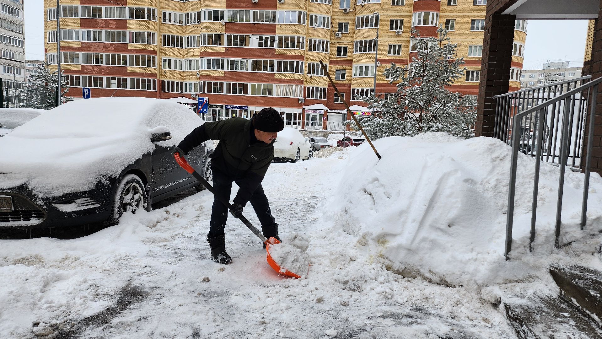 Егорьевск, снег, служба благоустройства, Подмосковье, Московская область,