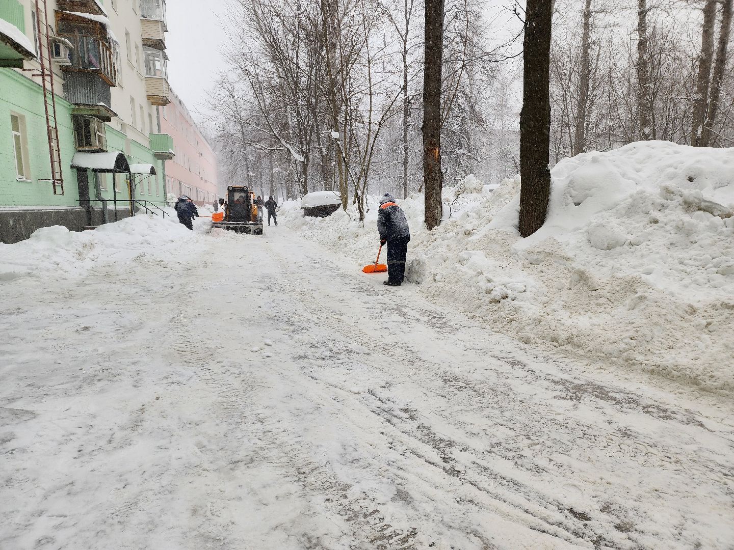 красноармейск, г.о. пушкинский, снегопад, уборка снега,