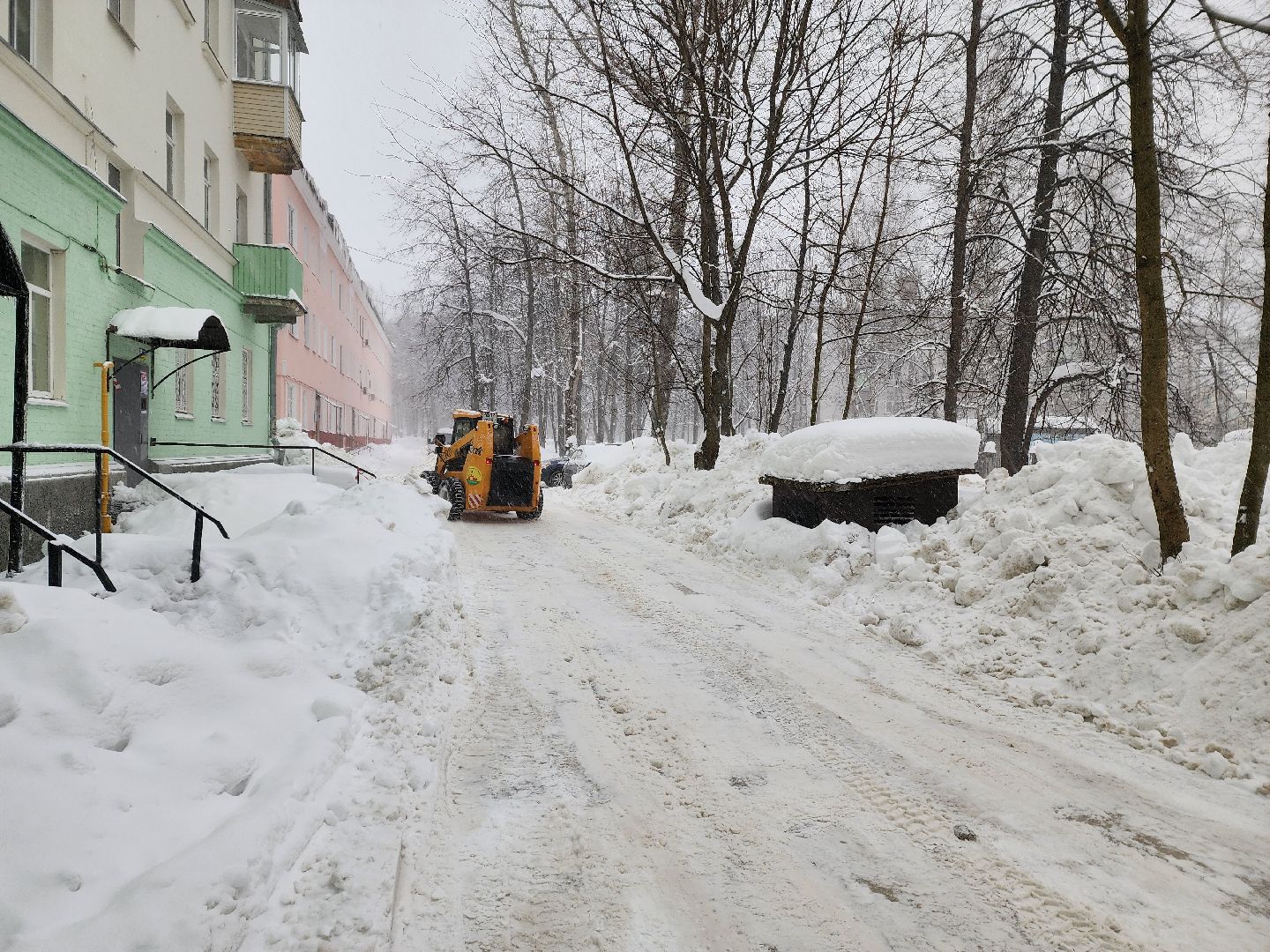 красноармейск, г.о. пушкинский, снегопад, уборка снега,