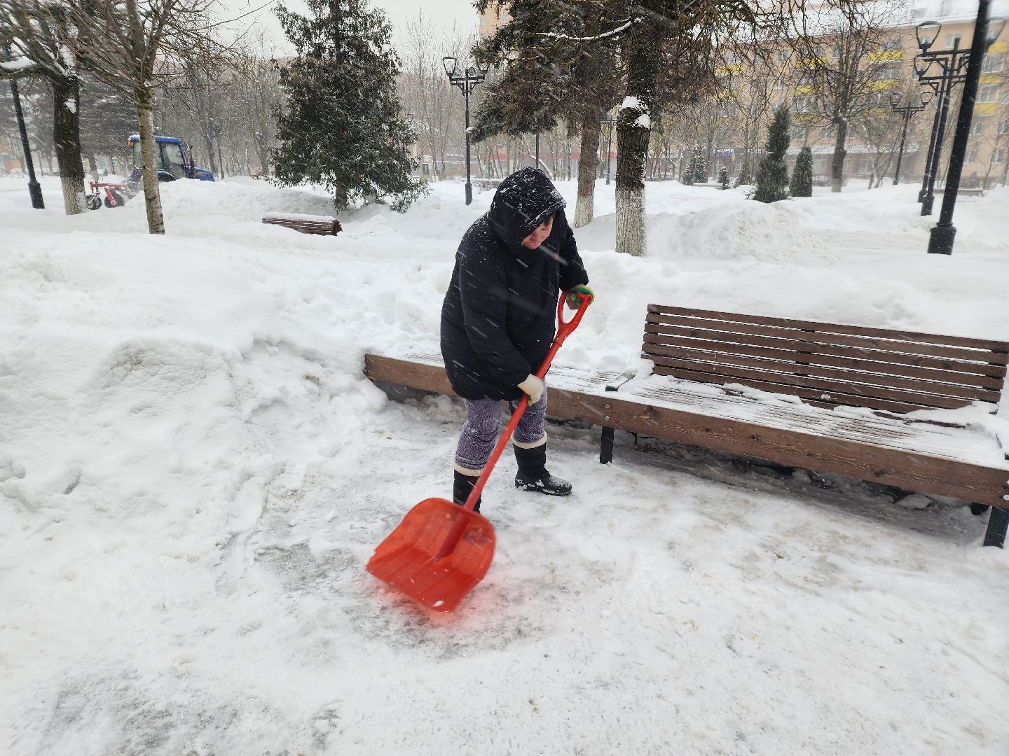 циклон ольга, снегопад, уборка снега,