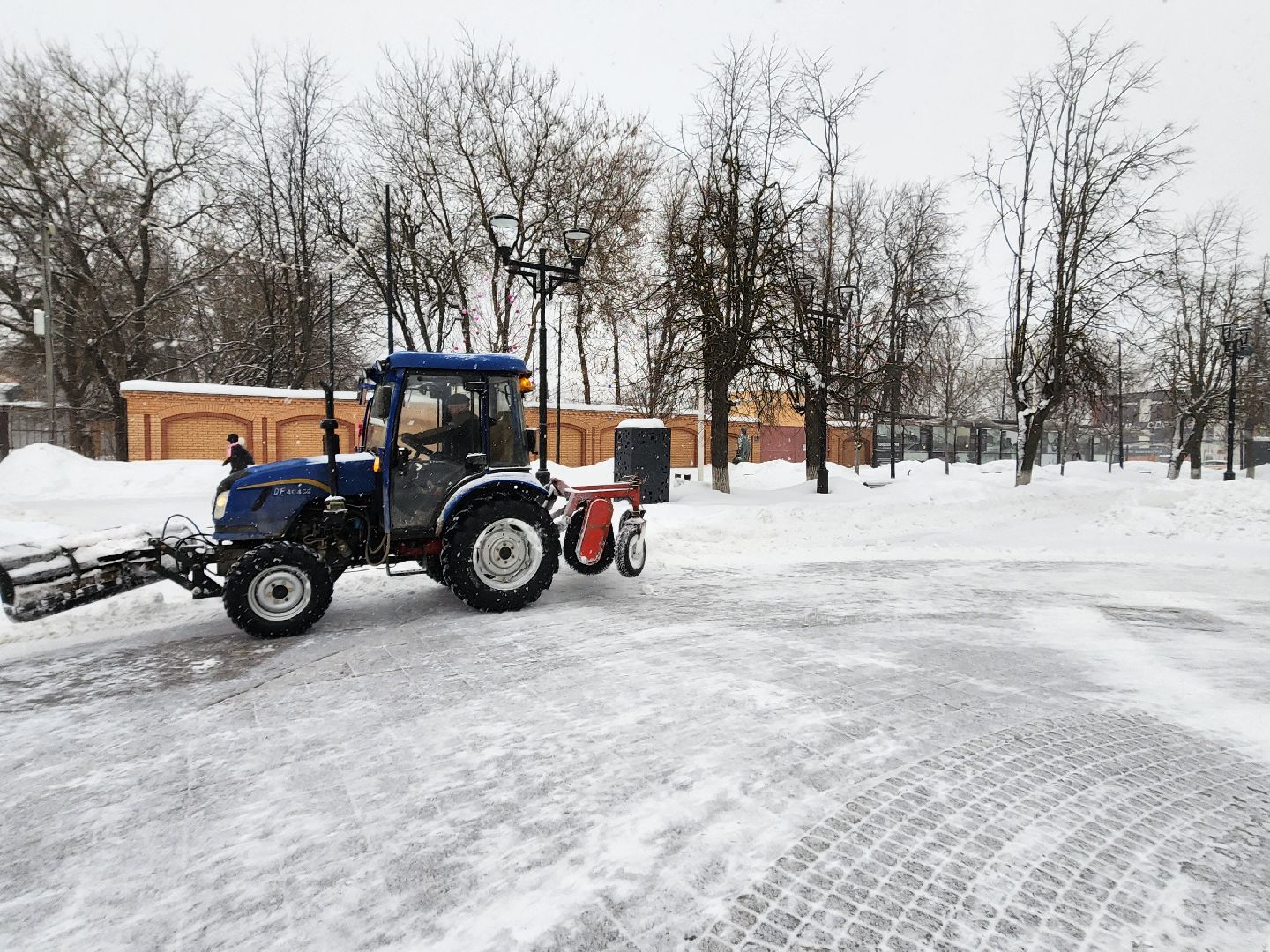 циклон ольга, снегопад, уборка снега,