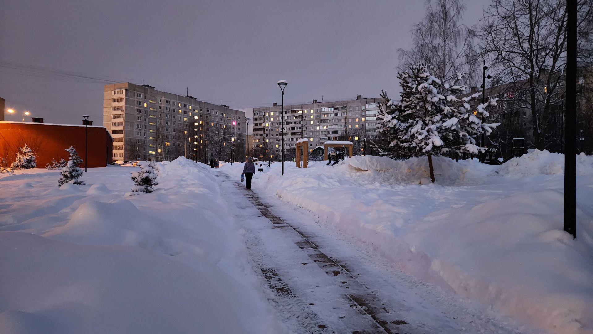 Подмосковье, Городской округ Пушкинский, Ивантеевка, городское хозяйство ивантеевка, циклон ольга, снегопад, уборка снега, уборка общественных территорий,