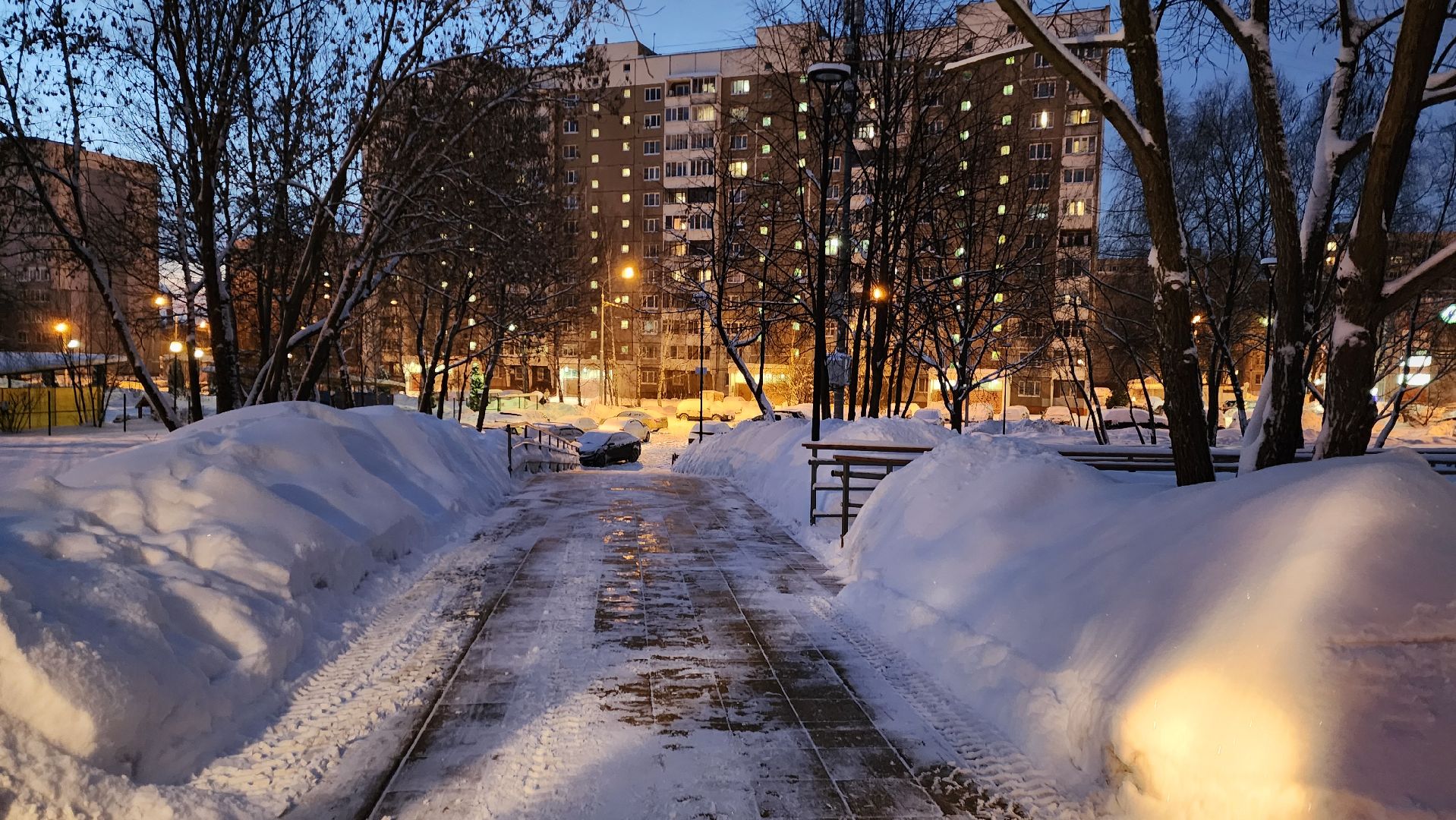 Подмосковье, Городской округ Пушкинский, Ивантеевка, городское хозяйство ивантеевка, циклон ольга, снегопад, уборка снега, уборка общественных территорий,