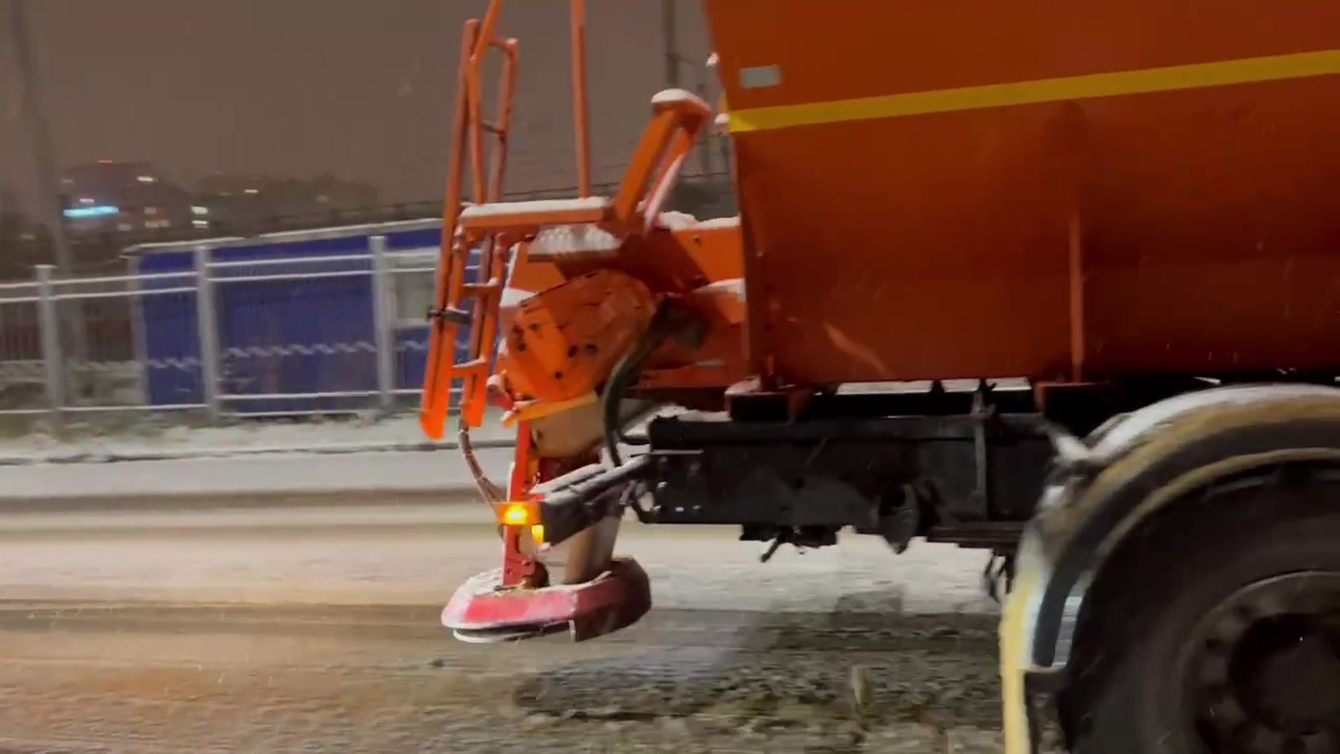 Реутов, ЖКХ, снегопад, уборка дворов, расчистка дорог,