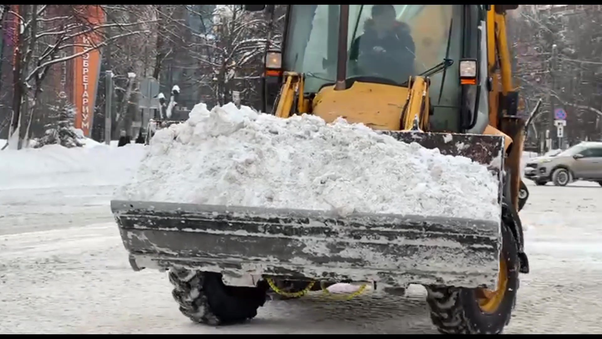 Реутов, ЖКХ, снегопад, Ольга, уборка, трактор, бобкэт, дворники,