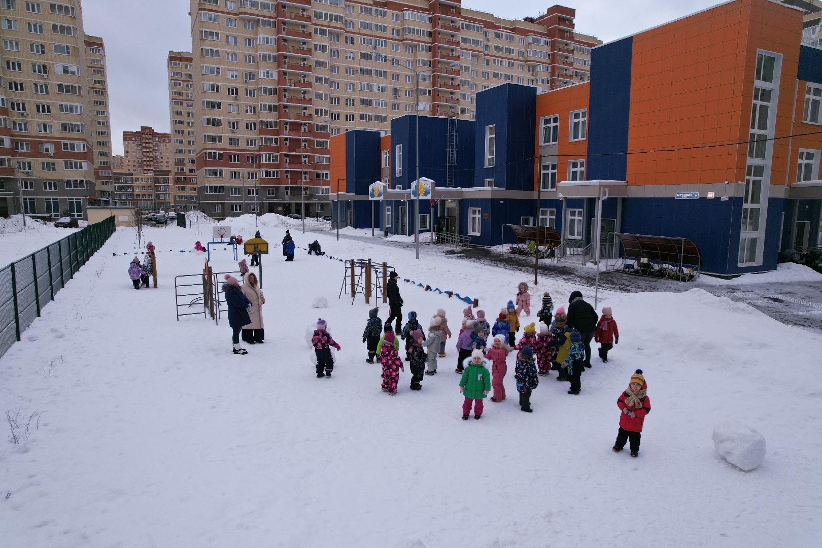 видео с коптера, детский сад,