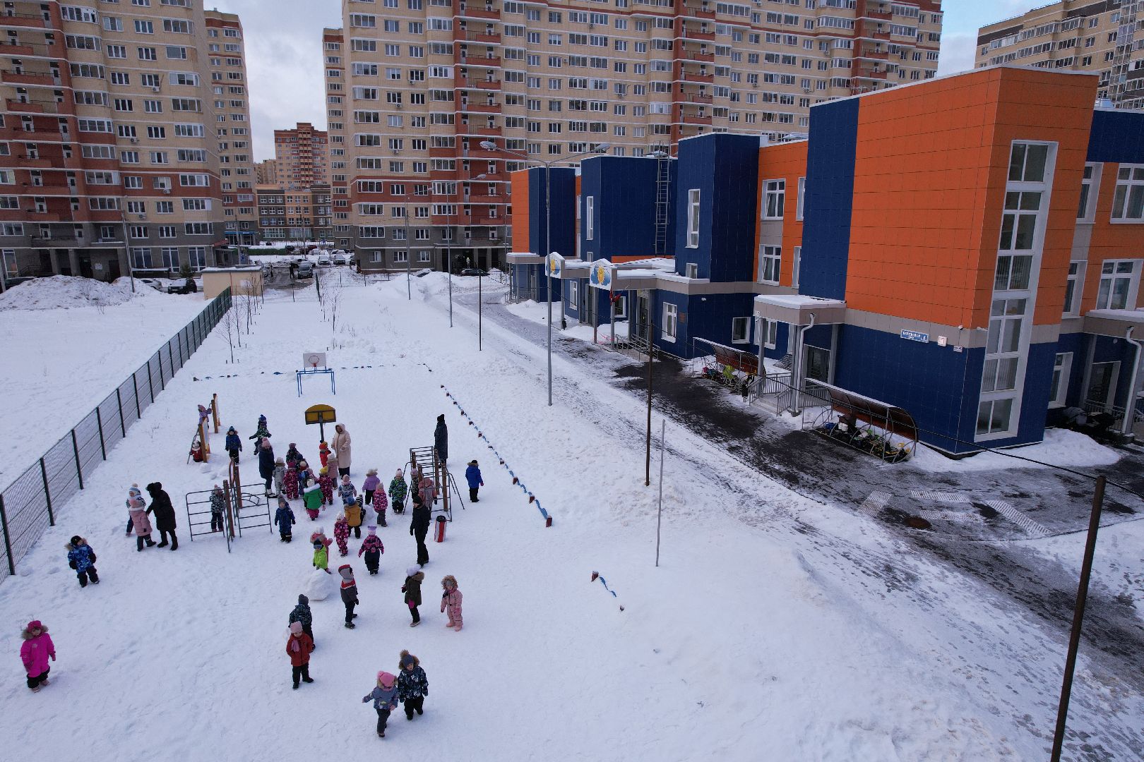 видео с коптера, детский сад,