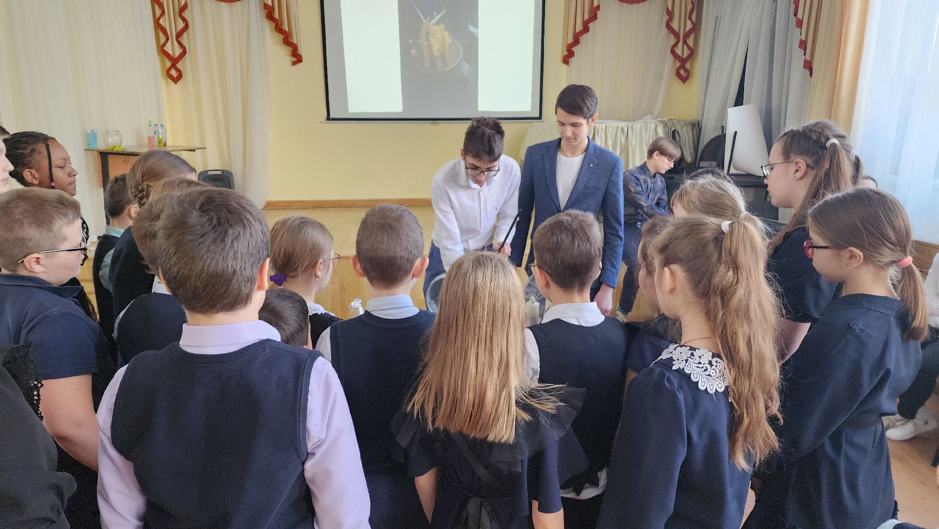 Подмосковье, Городской округ Пушкинский, Ивантеевка, образование, день науки,