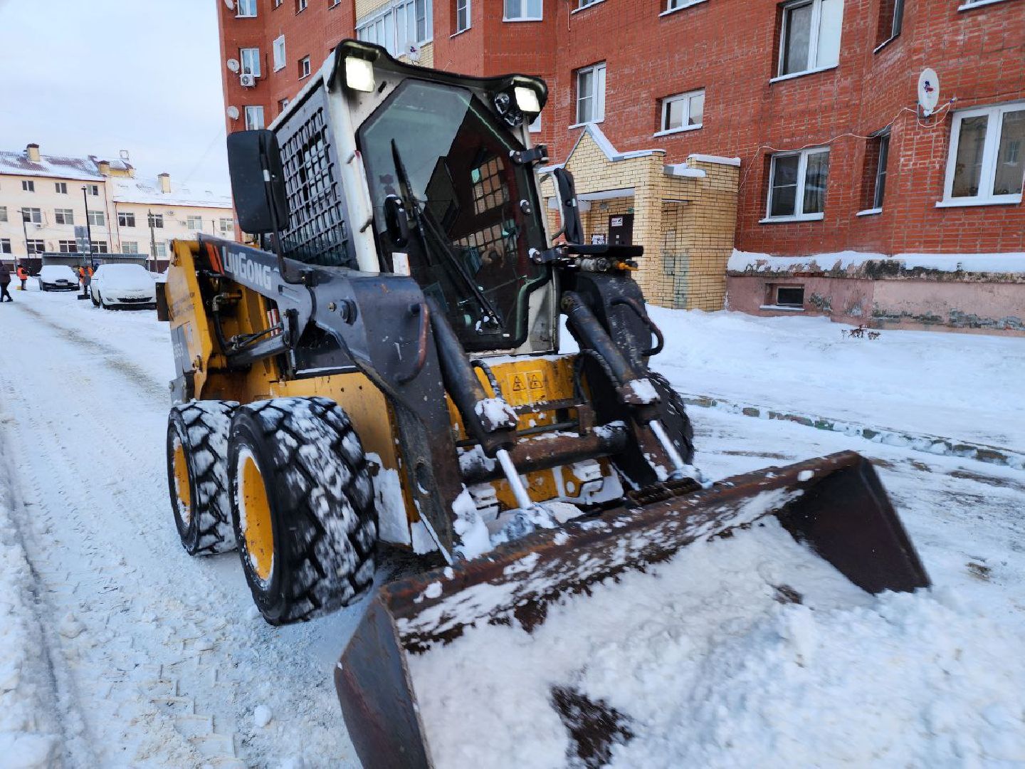 Серебряные Пруды, Циклон Ольга, снегопад, дворы, дороги,