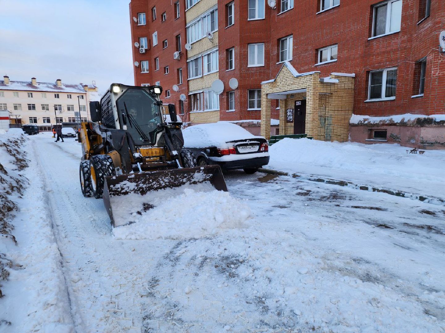 Серебряные Пруды, Циклон Ольга, снегопад, дворы, дороги,