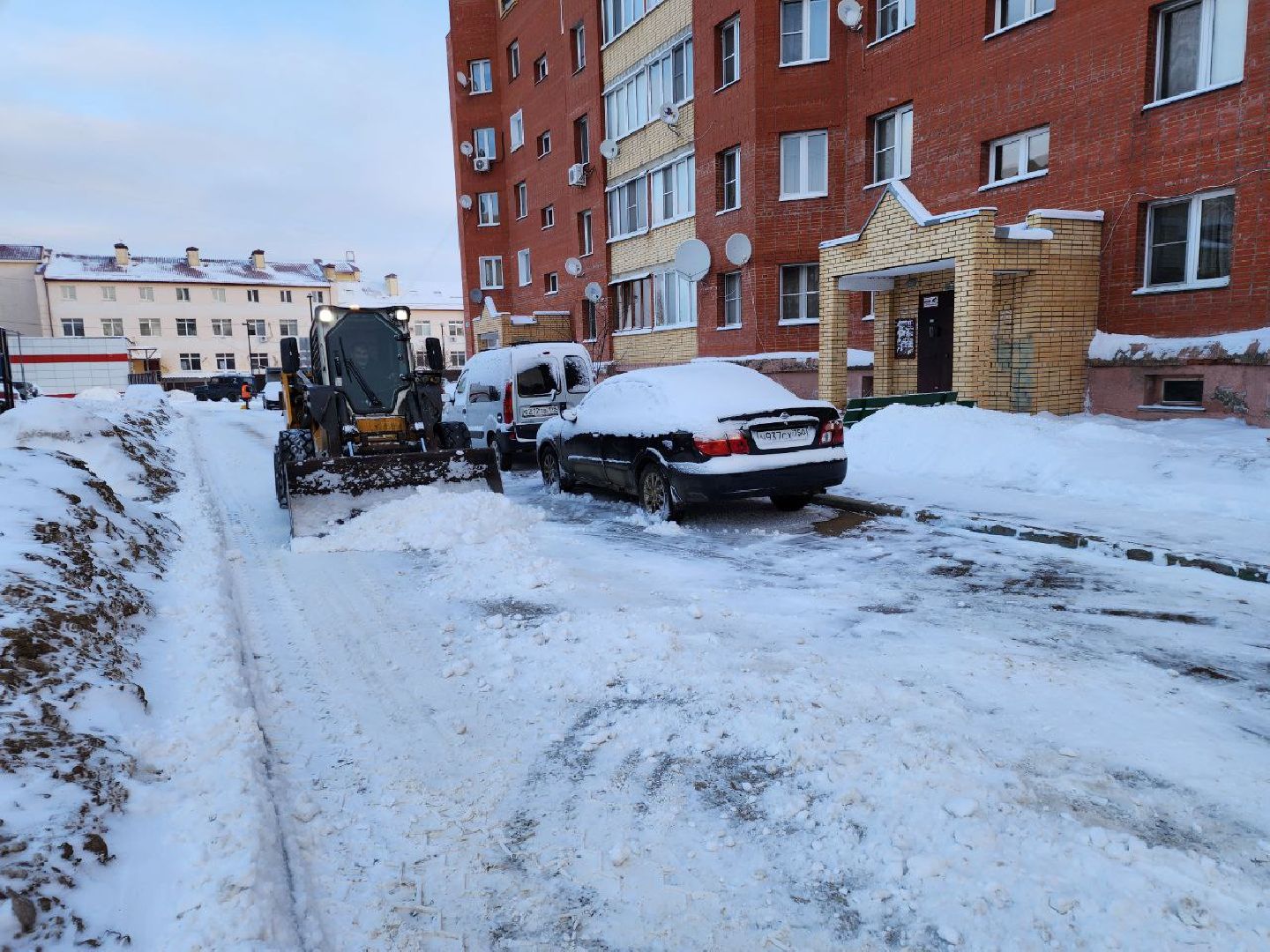 Серебряные Пруды, Циклон Ольга, снегопад, дворы, дороги,