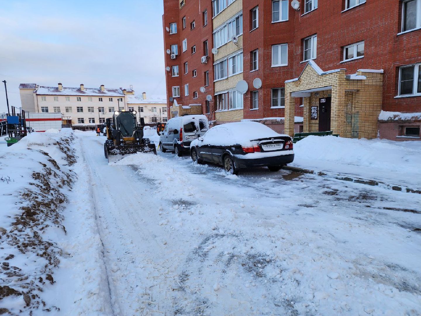 Серебряные Пруды, Циклон Ольга, снегопад, дворы, дороги,