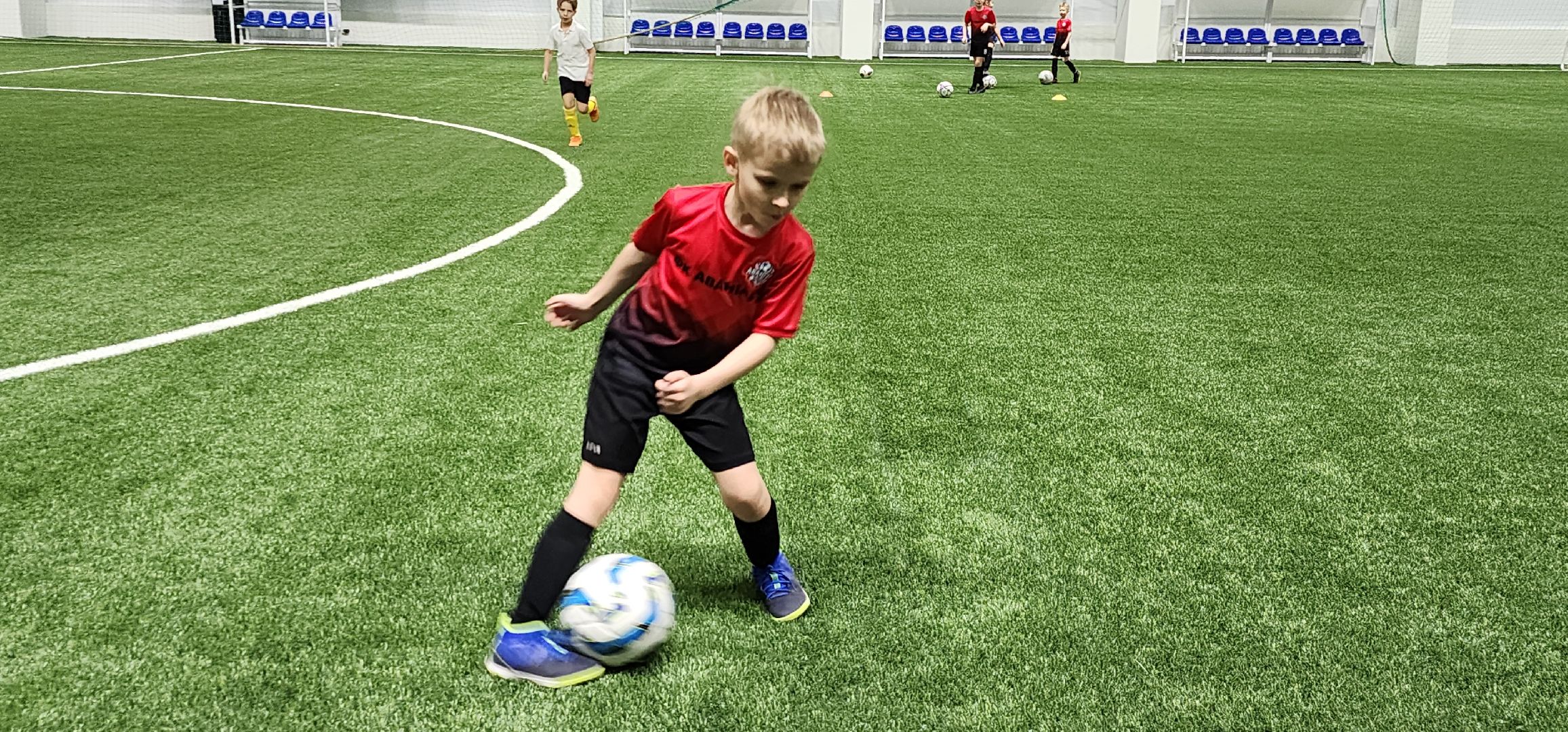 новый футбольный манеж, спорт, Минспорт, Домодедово, первая тренировка,