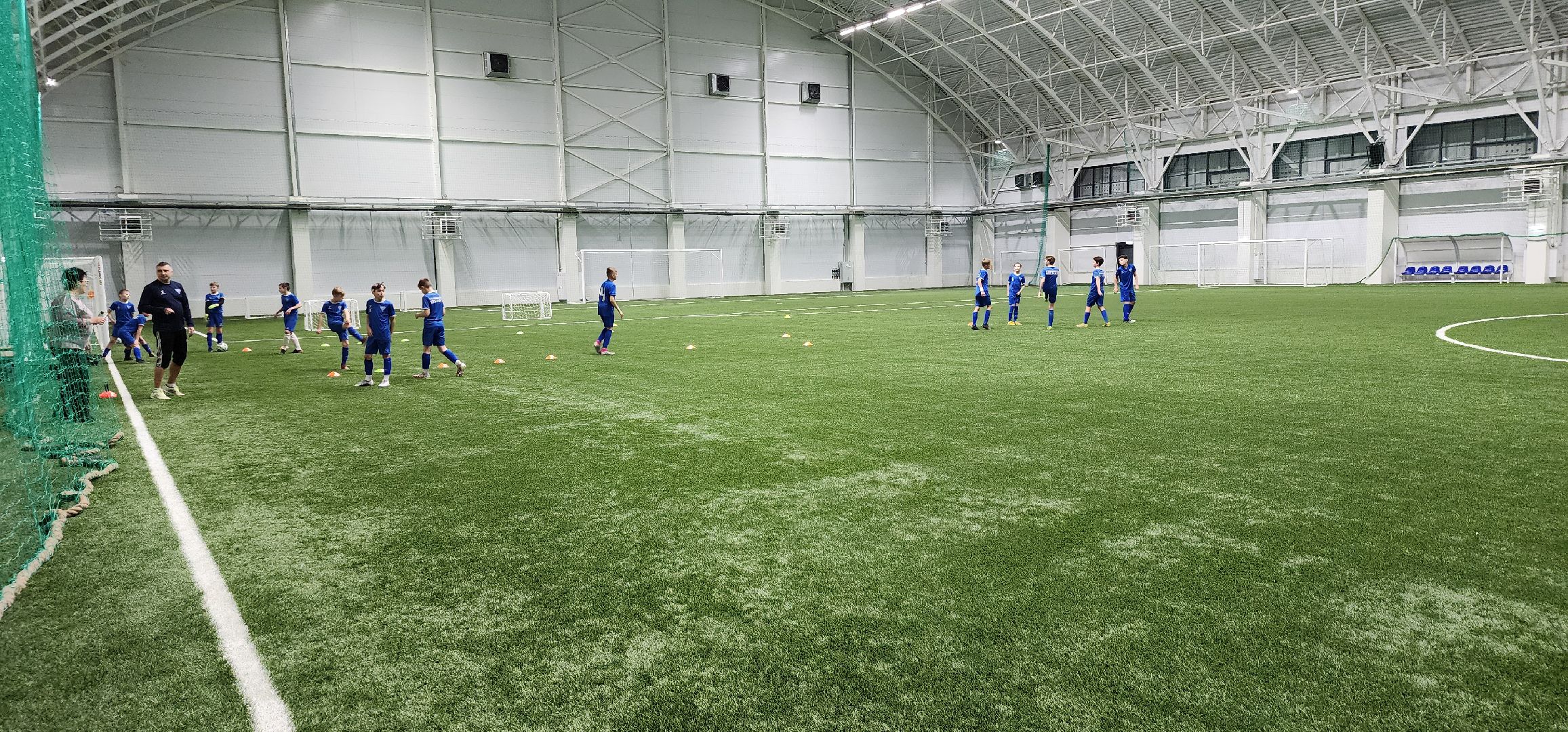 новый футбольный манеж, спорт, Минспорт, Домодедово, первая тренировка,