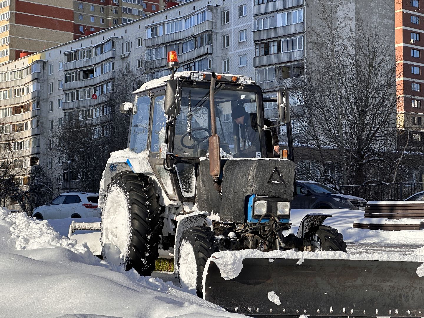 Одинцово, парк Союзный, уборка снега,