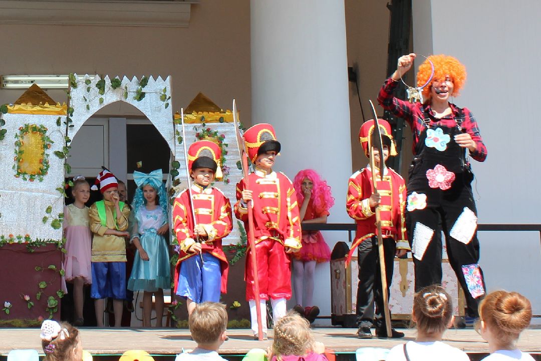 Домкультуры, Образование, Культура