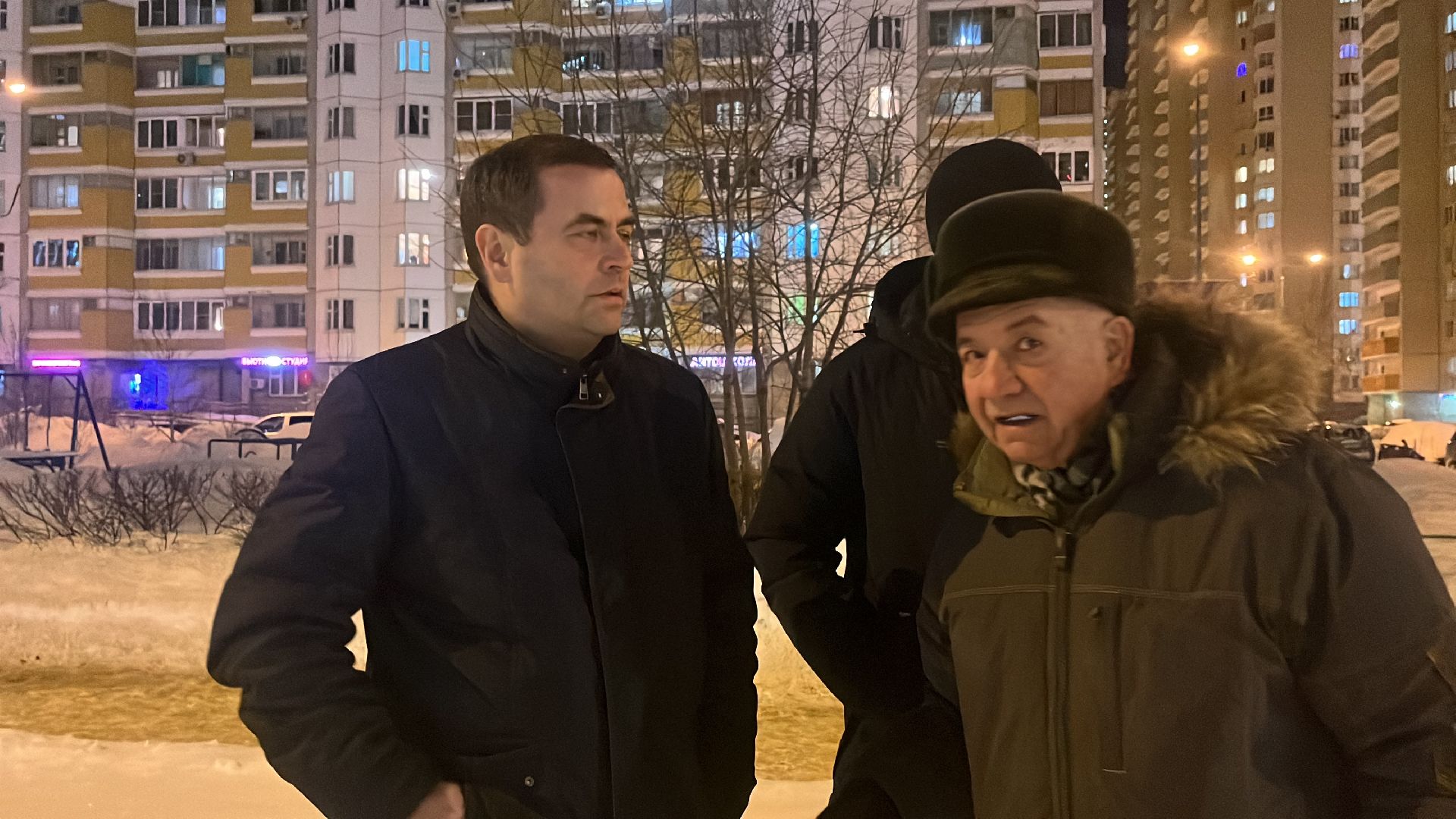 автобусные остановки, транспорт, выездная администрация,