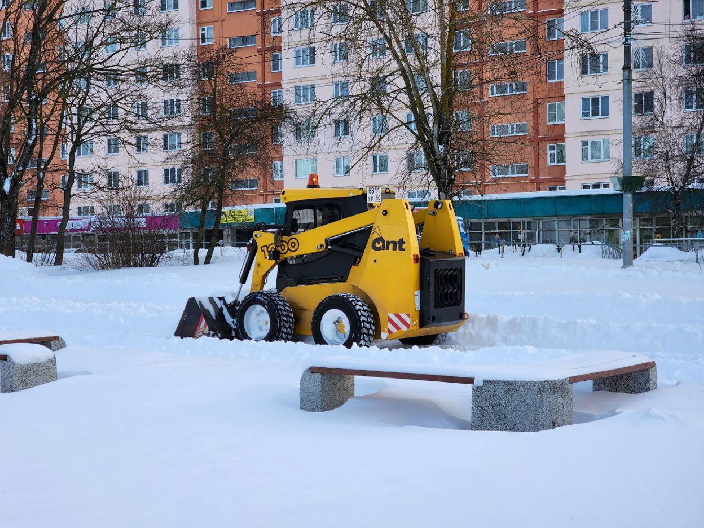можайск, можайский городской округ, подмосковье, снег, циклон ольга, снегопад, уборка снега, техника, дворы, дороги, жители,