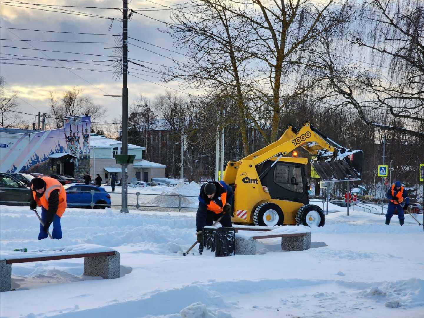 можайск, можайский городской округ, подмосковье, снег, циклон ольга, снегопад, уборка снега, техника, дворы, дороги, жители,