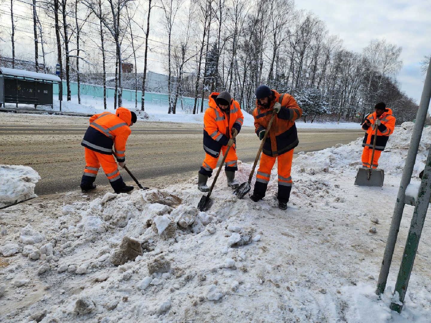 можайск, можайский городской округ, подмосковье, уборка снега, циклон ольга, снегопад, дворы, коммунальные службы, дорожные службы, жители,