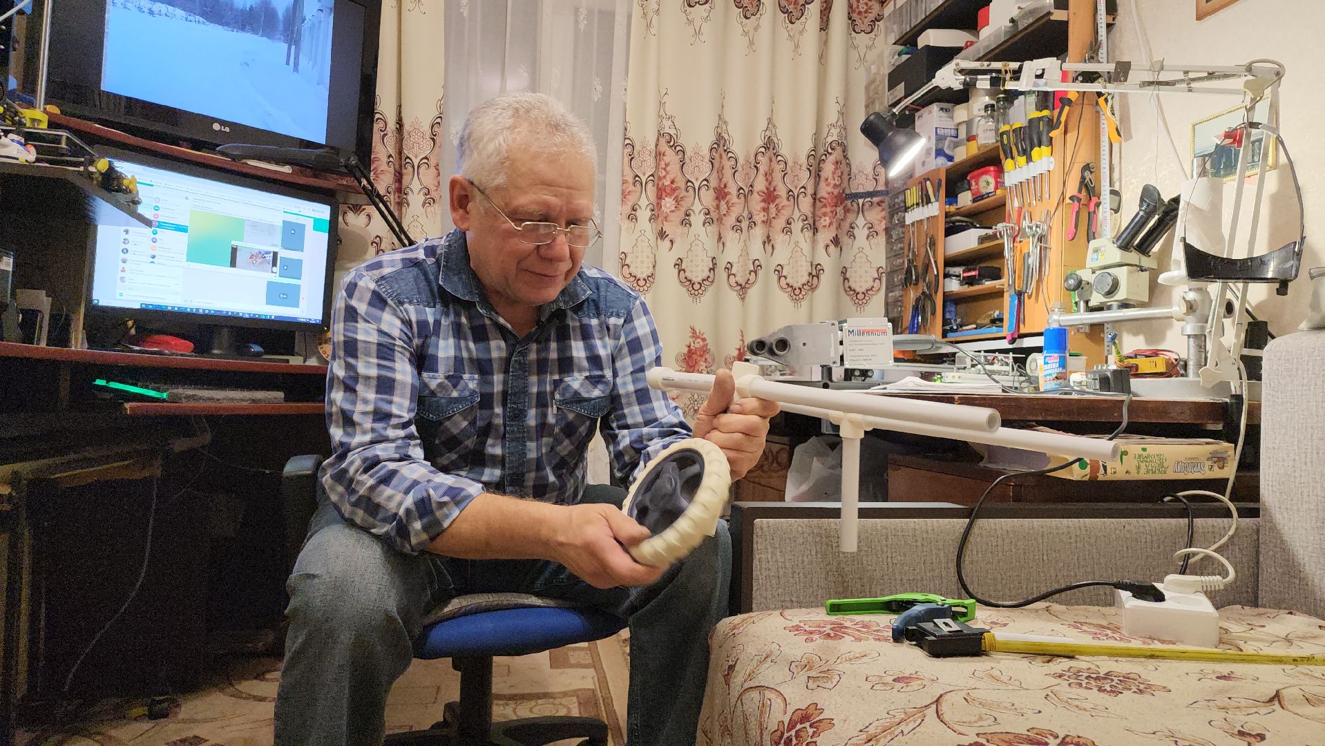 Серпухов, Подмосковье, Трынкины, конструктор, новая жизнь животных, собаки, кошки, мастер,