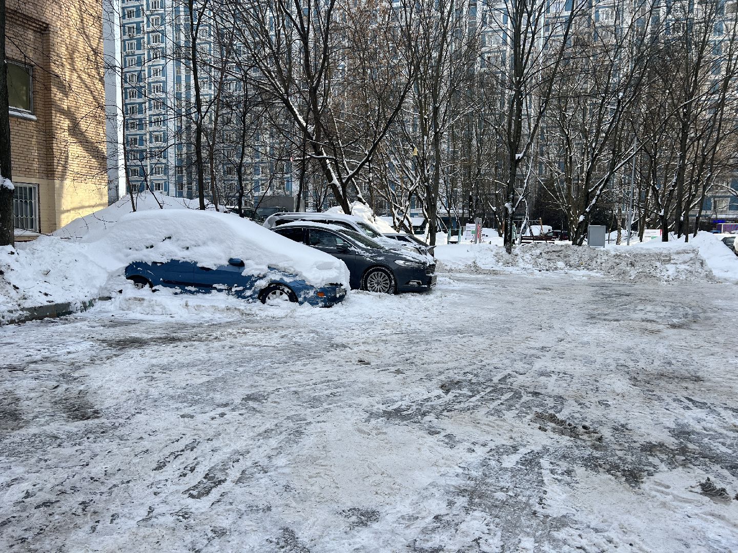 химки, уборка снега, жкх, уборка дворов, снегопад,