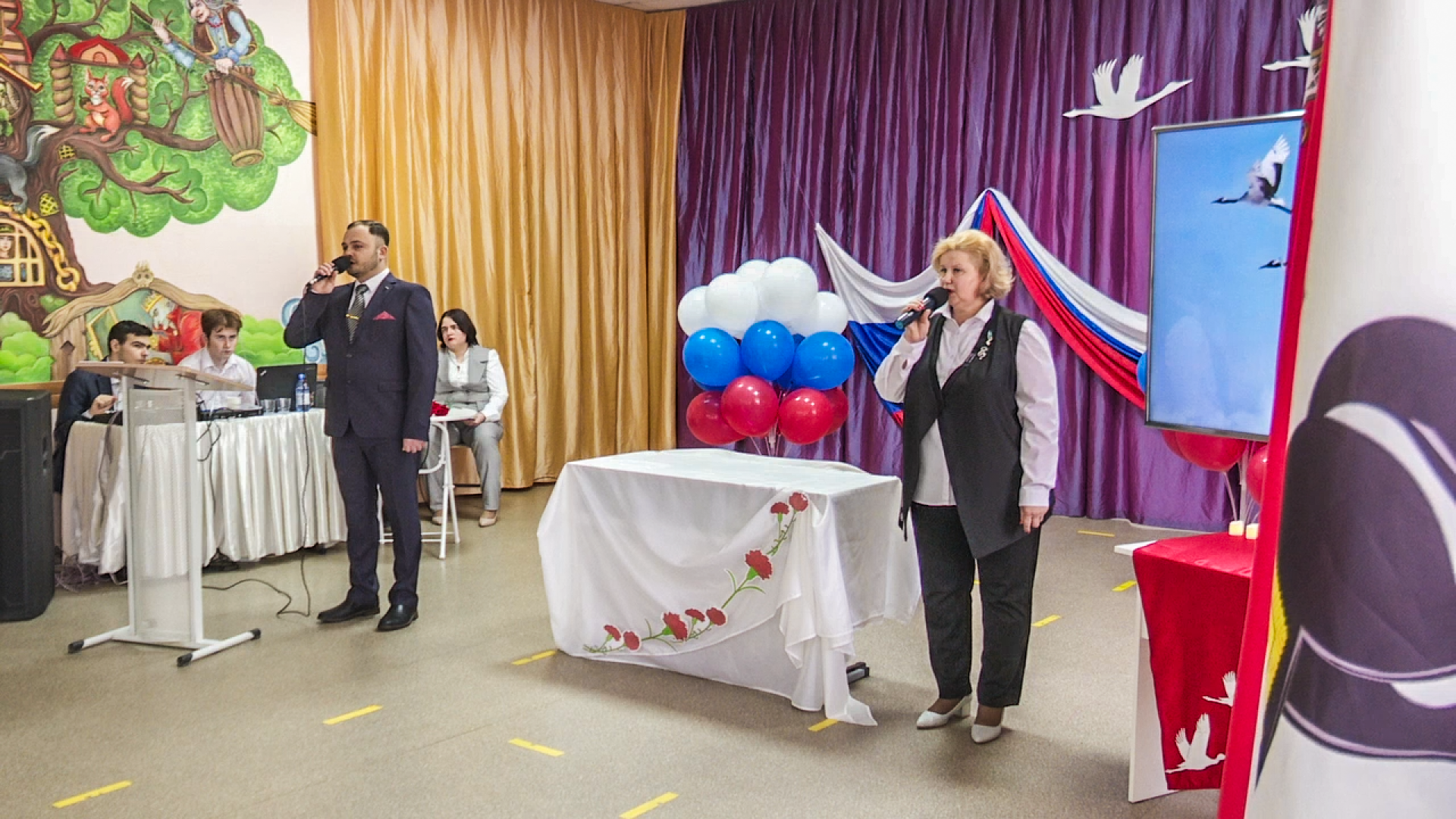 Клин, общество, образование, парта героя, дети, история,